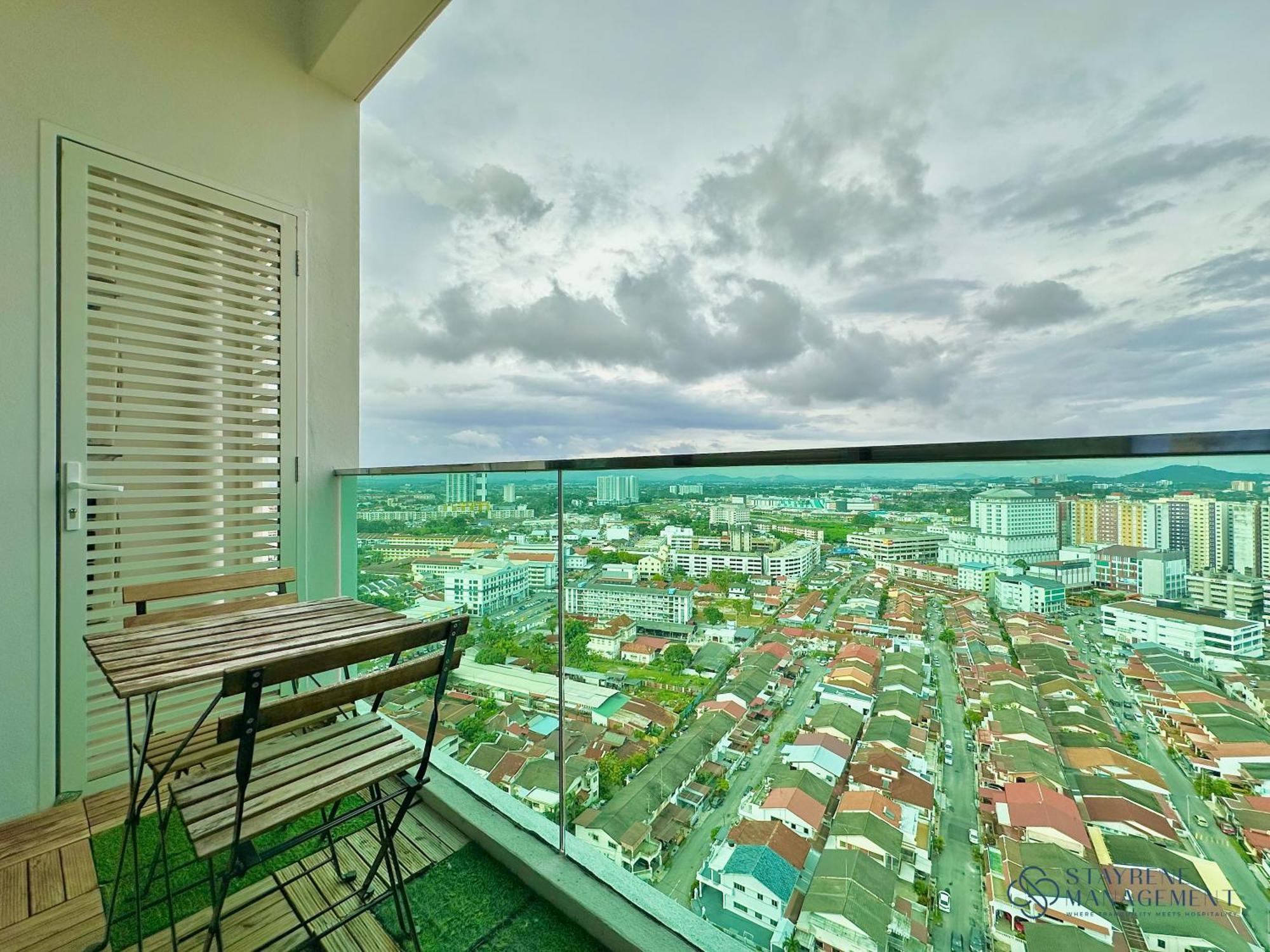 Melaka Ong Kim Wee Residences By Stayrene Kültér fotó